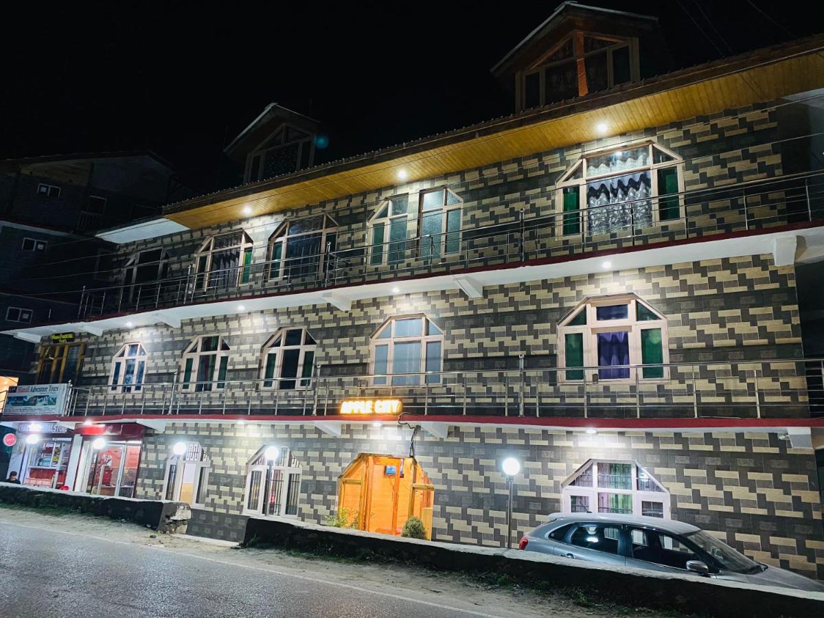 Apple City Hotel - Manali (Himachal Pradesh) — Photos 1